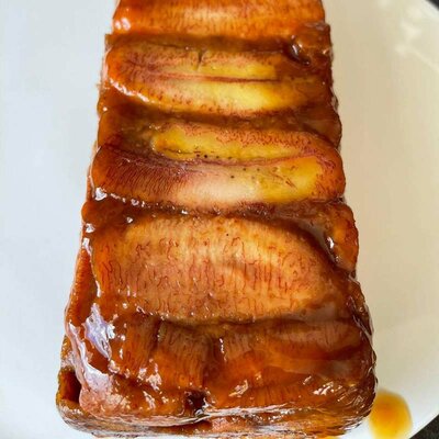 recette-de-pain-d epices-aux-bananes-caramelisees-la-briagde-des-epices